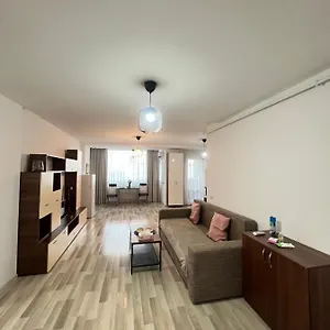 Apartament 3 Bucureşti